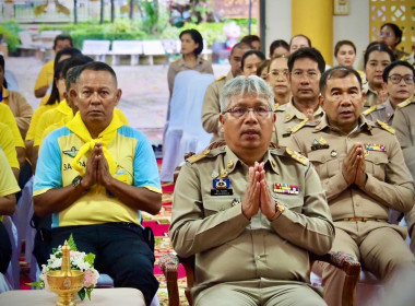 ร่วมพิธีพระราชทานภัตตาหารแด่พระภิกษุ สามเณร พารามิเตอร์รูปภาพ 1