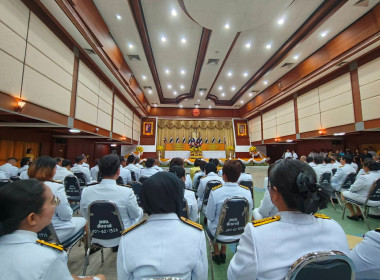 เข้าร่วมพิธีวางพวงมาลาถวายสักการะเนื่องในวันคล้ายวันสวรรคตสมเด็จพระนเรศวรมหาราช ... พารามิเตอร์รูปภาพ 4