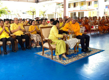 ร่วมพิธีเจริญพระพุทธมนต์ถวายพระพรชัยมงคล ... พารามิเตอร์รูปภาพ 2