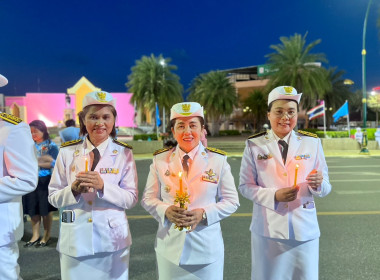 ร่วมพิธีถวายเครื่องราชสักการะและวางพานพุ่ม ... พารามิเตอร์รูปภาพ 5