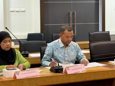 เข้าร่วมประชุมคณะกรรมการเพื่อแก้ไขปัญหาเกษตรกรอันเนื่องมาจากผลิตผลการเกษตรระดับจังหวัด (คพจ.) จังหวัดปัตตานี ครั้งที่ 3/2568 ... พารามิเตอร์รูปภาพ 1