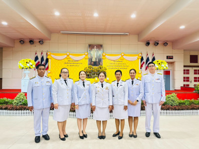 “เข้าร่วมพิธีวางพวงมาลา เนื่องในวันนวมินทรมหาราช 13 ตุลาคม ... พารามิเตอร์รูปภาพ 1