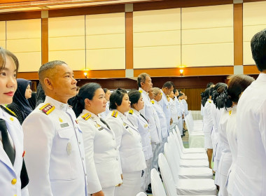 พิธีวางพานพุ่มดอกไม้สดเนื่องในวันพระบิดาแห่งฝนหลวง ประจำปี ... พารามิเตอร์รูปภาพ 8