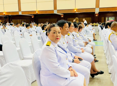 พิธีวางพานพุ่มดอกไม้สดเนื่องในวันพระบิดาแห่งฝนหลวง ประจำปี ... พารามิเตอร์รูปภาพ 4