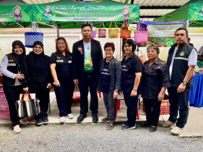 เข้าร่วมโครงการแสดงและจำหน่ายสินค้าเกษตรอัตลักษณ์พื้นถิ่น ... พารามิเตอร์รูปภาพ 1