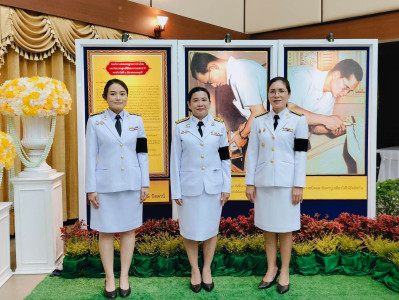 เข้าร่วมพิธีถวายราชสักการะแด่พระบาทสมเด็จพระบรมชนกาธิเบศร ... พารามิเตอร์รูปภาพ 1