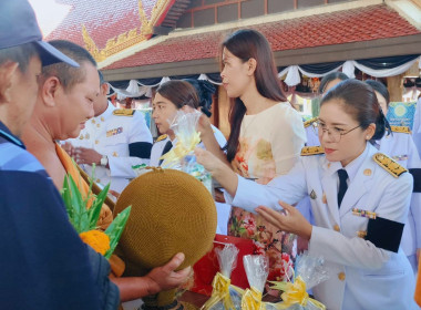 เข้าร่วมพิธีบำเพ็ญกุศลในวาระครบ 15 วัน (ปัญรสมวาร) ... พารามิเตอร์รูปภาพ 7