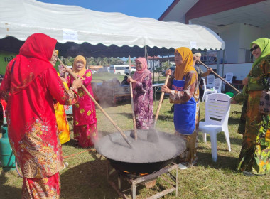 "ร่วมงานมัจลิสซูโกร(Majlis Syukur)" พารามิเตอร์รูปภาพ 4