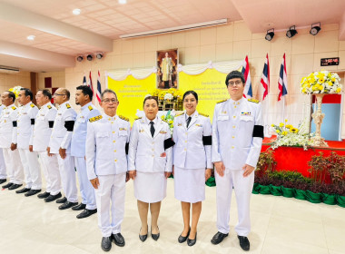 เข้าร่วมพิธีสวดพระพุทธมนต์และทำบุญตักบาตรถวายพระราชกุศล ... พารามิเตอร์รูปภาพ 8