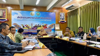 เข้าร่วมนำเสนอผลงานขับเคลื่อนปรัชญาของเศรษฐกิจพอเพียง พารามิเตอร์รูปภาพ 1