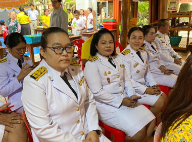 ร่วมพิธีเจริญพระพุทธมนต์และพิธีทำบุญตักบาตรเฉลิมพระเกียรติสมเด็จพระเจ้าน้องนางเธอ เจ้าฟ้าจุฬาภรณวลัยลักษณ์ อัครราชกุมารี กรมพระศรีสวางควัฒน วรขัตติยราชนารี เนื่องในโอกาสวันคล้าย วันประสูติ 4 กรกฎาคม ... พารามิเตอร์รูปภาพ 3