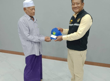 ร่วมมอบหมวกสัญลักษณ์อาสาสมัครสหกรณ์ ... พารามิเตอร์รูปภาพ 2