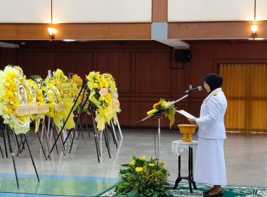 ร่วมพิธีเจริญพระพุทธมนต์และทำบุญตักบาตรถวายพระราชกุศล พารามิเตอร์รูปภาพ 1